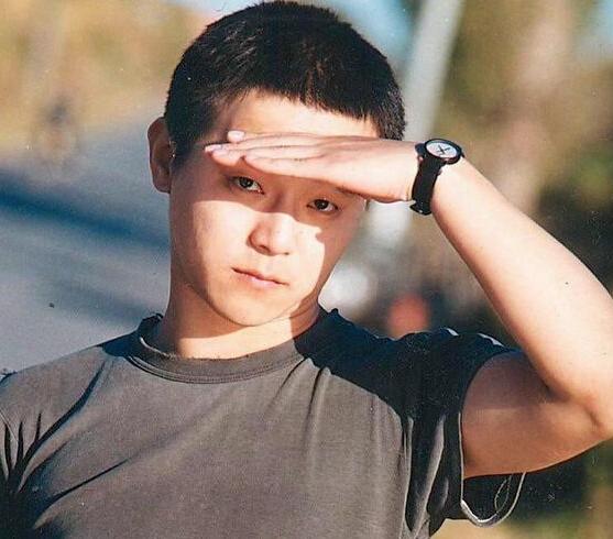 窦唯为何会出轨平凡女高原?