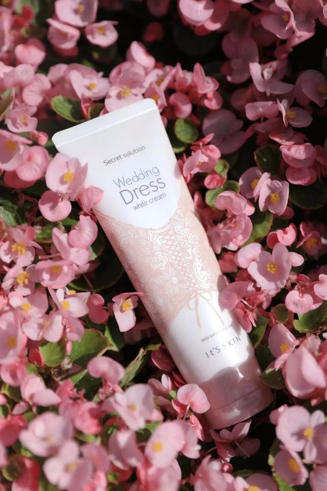 百元美白身体乳