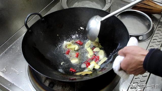 泡一泡就能吃的魚塊、外酥里嫩，佐餐下酒當零食，怎麼吃都美味 健身 第6张