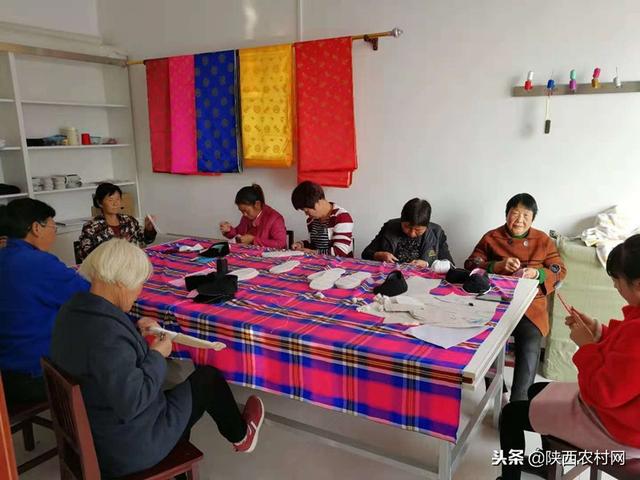 亮星展旗强堡垒党建工程