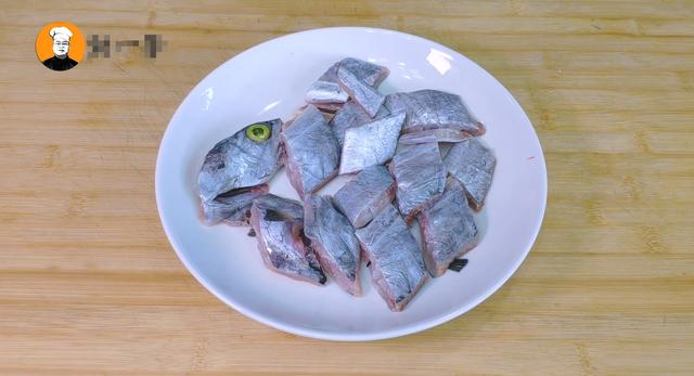 如何红烧带鱼段好吃，红烧带鱼超美味做法，简单又不腥，讲解详细清楚，不怕你学不会