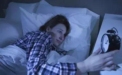 不管男女，如果身上长出“小肉球”，最好及时检查hpv感染