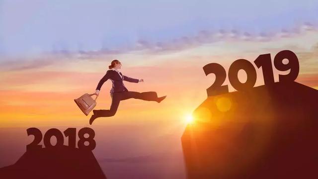 2019正能量早安心语：亲手改变现在，而不是等待未来救援