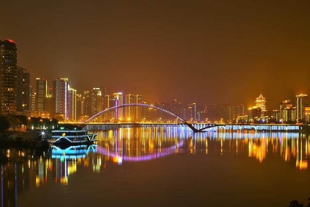 四川绵阳第一富豪：打造多元化大型集团，百亿身家被低估