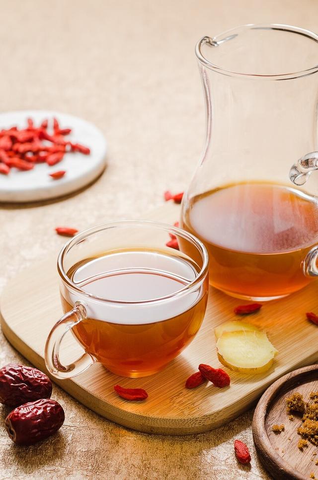 冬季脾胃虚寒，8种中成药可选择