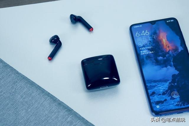 錄音轉文字，高效闖職場：iFLYBUDS lite訊飛智能耳機體驗