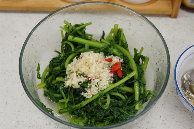 阳春三月，推荐8道“黄金菜”，营养丰富，顺应季节，舒坦过春天