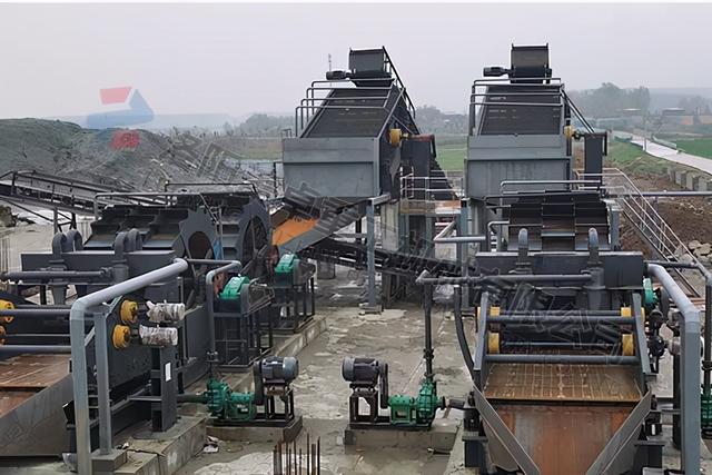 机制砂前景大好投资大型沙场50万够不够需要购买哪些设备