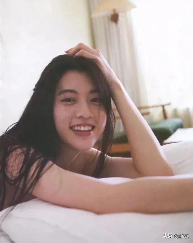 三浦春马三吉彩花:三浦春马&三吉彩花 深夜约会照曝光！