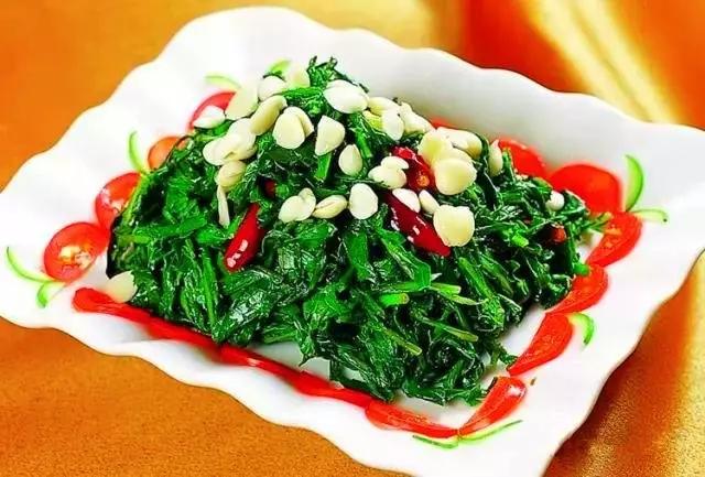 从度荒野菜到寓意中华民族伟大复兴,苦菜经历的美食之旅令人赞叹