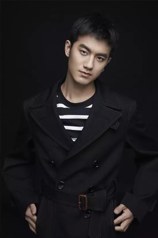 于湉第六名 张阳阳张阳阳是所有2013年快男里我当时最喜欢的一位,那首