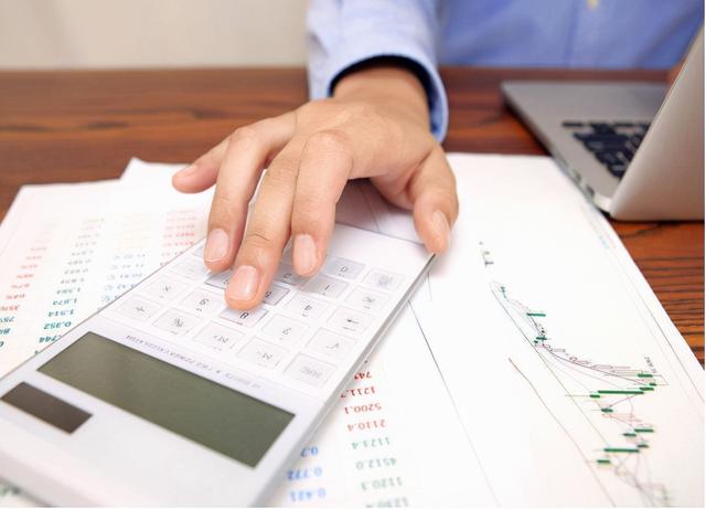 60岁70岁的老年人存定期存款，到底存几年好呢？是1年还是3年？