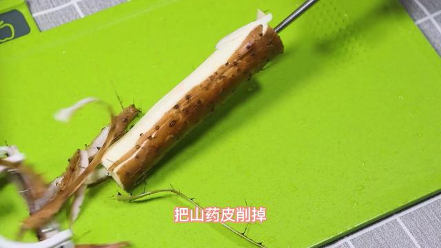 宝宝补铁辅食，吃猪肝就错了，不加一滴水的小蛋糕，出锅就吃光了