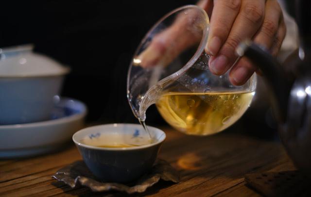 为什么说送人情不能送茶叶？送茶有哪些讲究？ - 全网搜