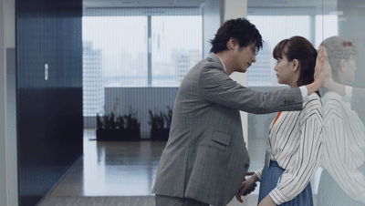 霸道总裁他太彪悍（霸道总裁却是个舔狗）(38)
