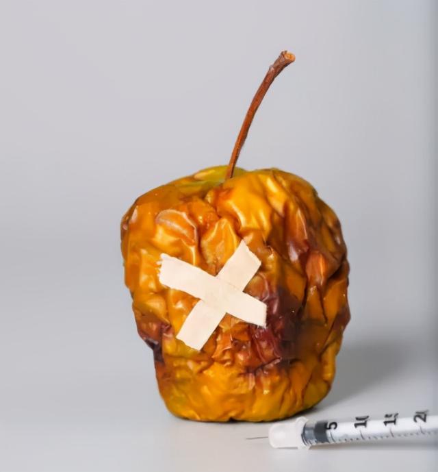 关节疼痛要分清病因，一个中成药通治风湿痛