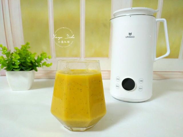 用破碎机打果汁