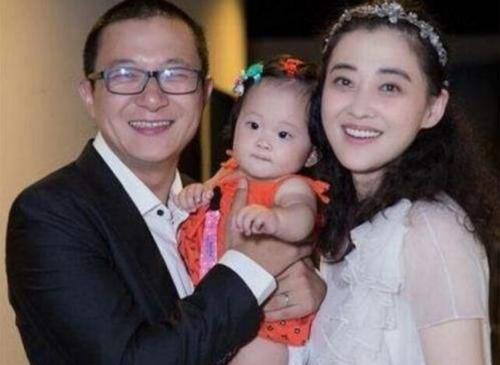 19岁上春晚，22岁就拿影后，梅婷怎么就成章子怡都羡慕的女人？