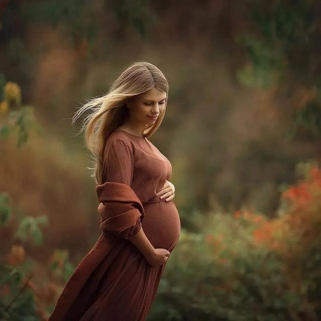 作为一个玩摄影的，你欠老婆一套孕照