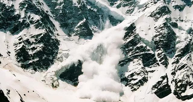 钢价大跌：雪崩来临，没有一片雪花是无辜的