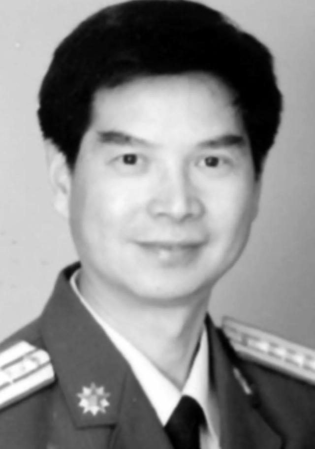 新余新一代鹅卵石制砂机