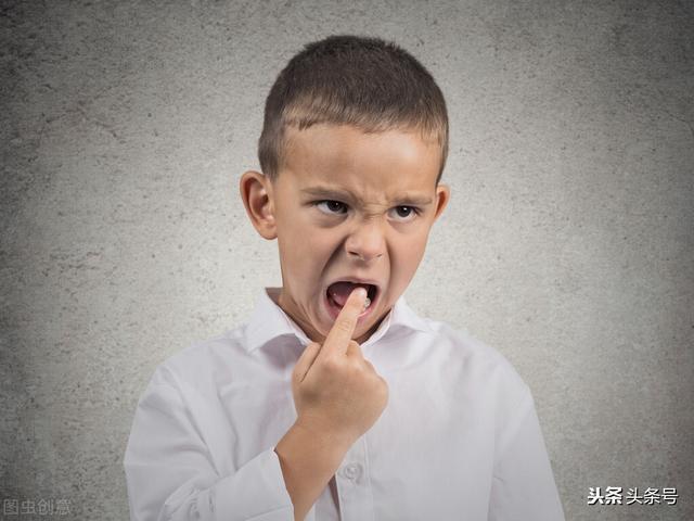 宝宝误食了异物怎么办？专业医师来告诉你处理方法