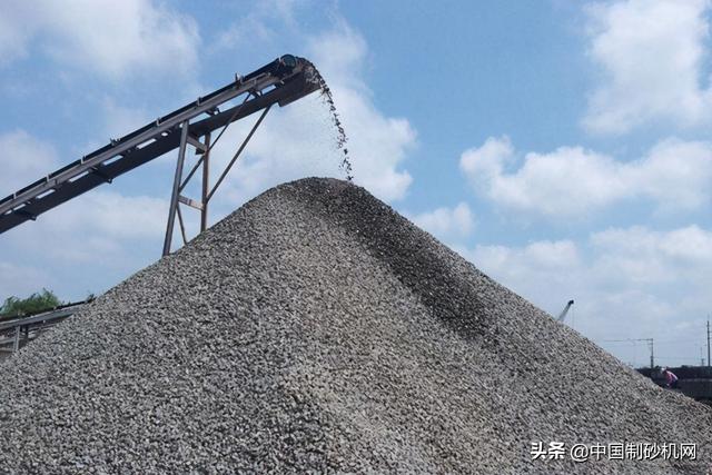 关于移动制砂机怎么提高产量的信息