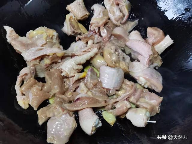 栗子黄焖鸡是哪个地方的菜