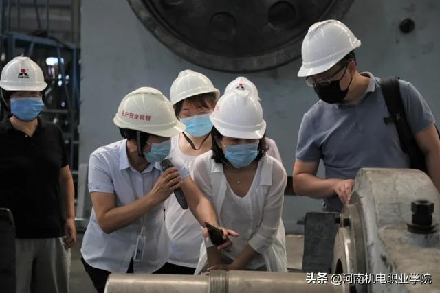 立轴制砂机培训