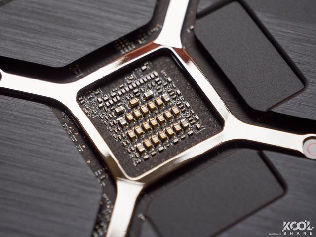 華碩STRIX RX6600XT O8g測試：低功耗+超頻強的新A卡