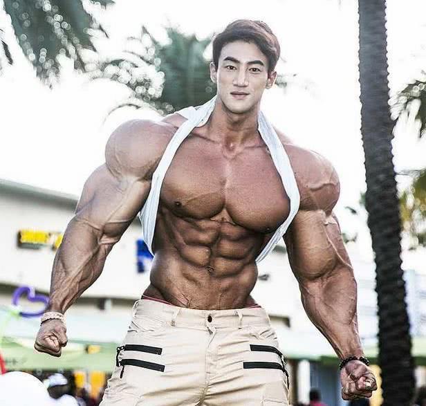 75号黄哲勋跳舞背音乐（黄哲勋舞蹈）