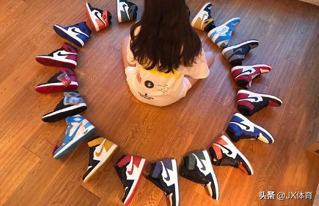 aj1高帮鞋带绑法从头到尾（如何让你的AJ1与众不同）(1)