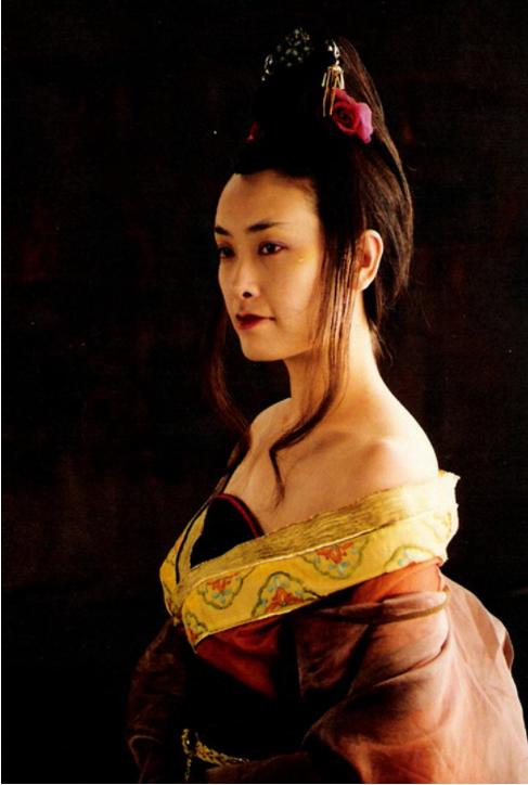 记忆中贾妮后来又参演了李少红执导的许多电视剧,如在《橘子红了》中