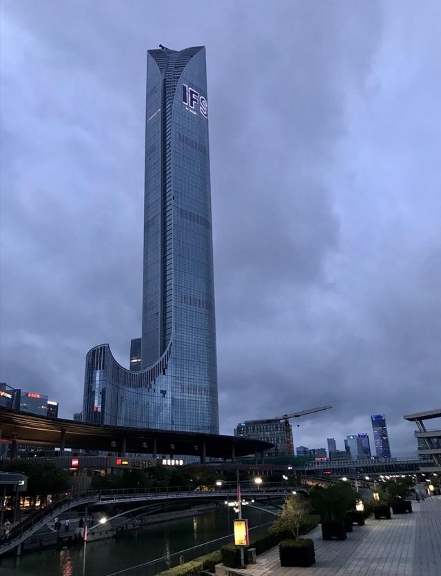 中南、中海、九龙仓三大开发商项目领衔未来苏州超高层摩天楼