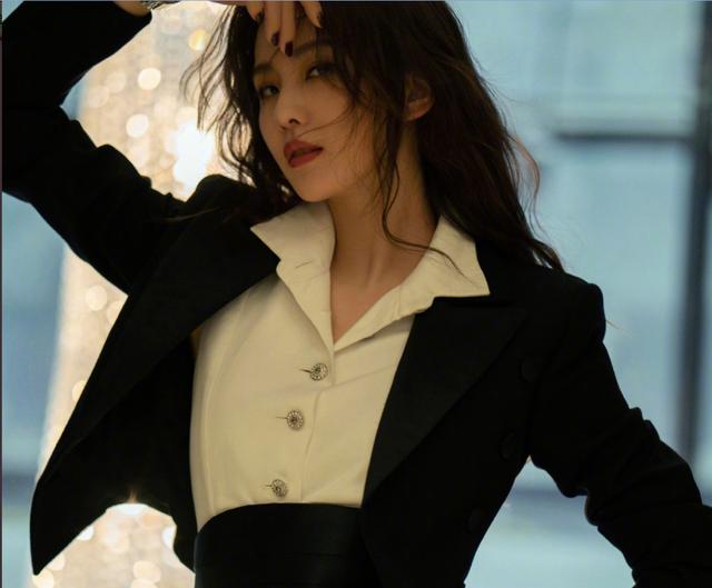 「科普一下」刘诗诗是什么族的人