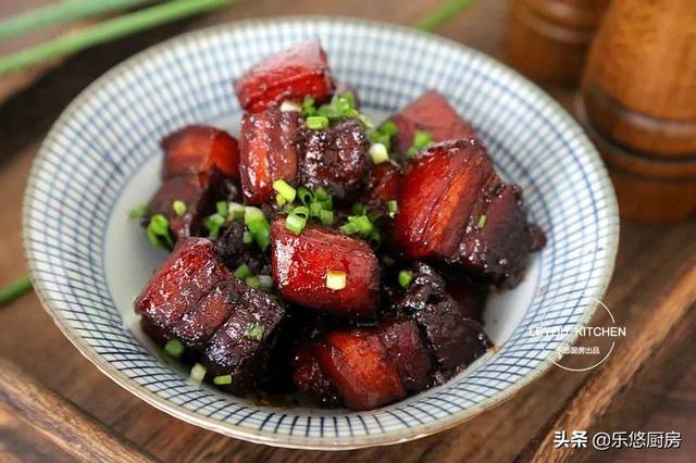 炖肉的做法 炖肉的做法（白菜粉条炖肉的做法） 美食