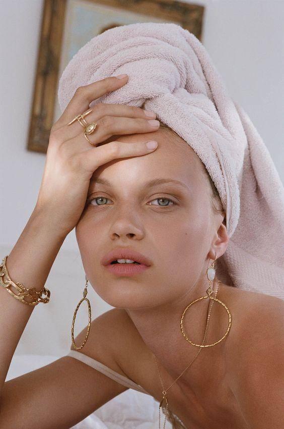 雏菊的天空身体乳祛痘