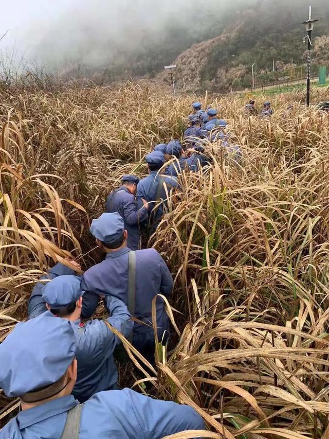 井冈山拓展培训