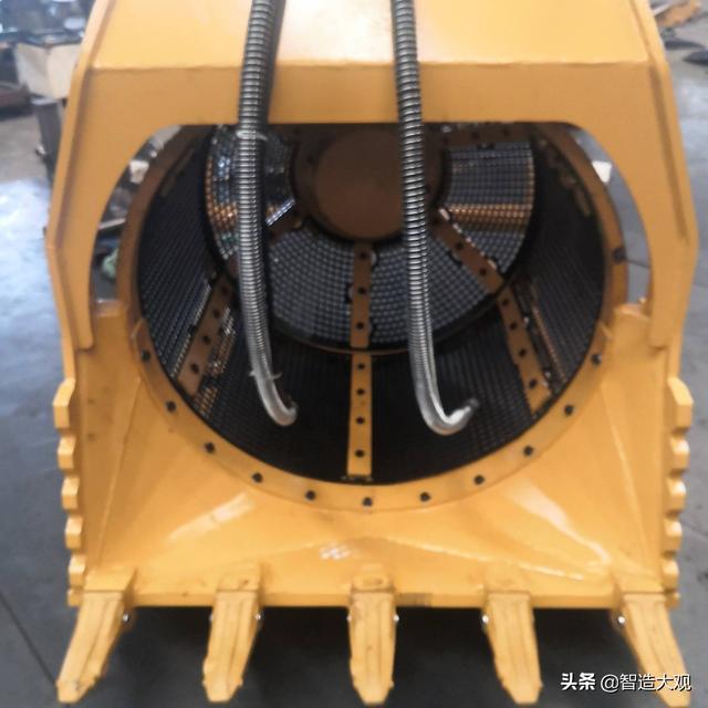 挖机破碎机筛选机_200挖机破碎机