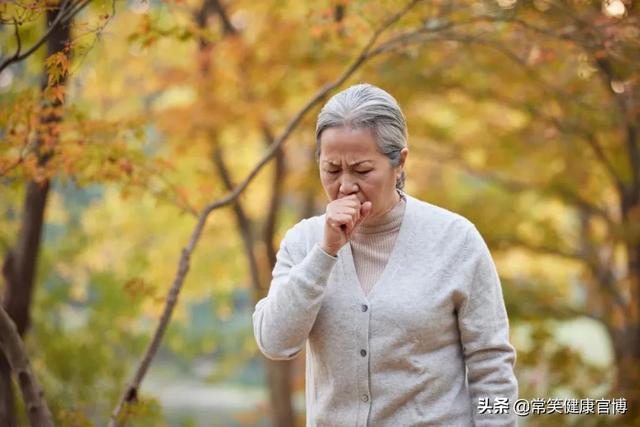 慢性支气管炎危害大，如何正确预防呢？