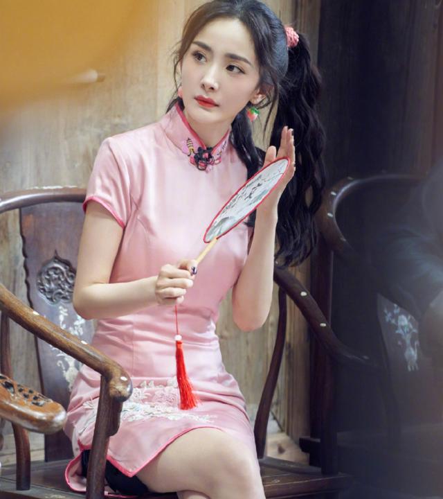 为什么明星都是小骨架(为什么明星的骨架子很小)_1