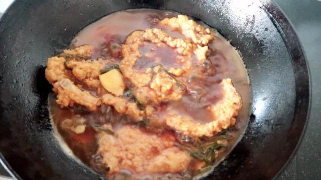 红烧大排怎么做到酥而不烂（红烧大排怎么做更好吃）(18)