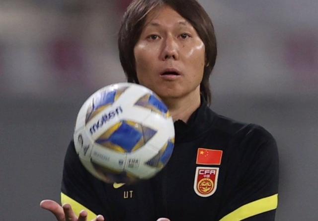 亚洲三流 前日本国脚对国足评价很低 球迷回应 靠实力说话 全网搜