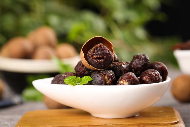 女性贫血吃什么好？补气血养容颜的饮食帖来了