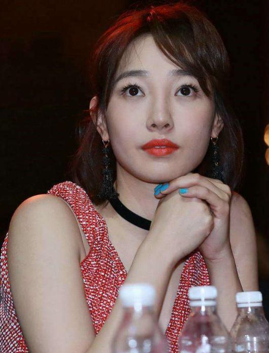 白百何为什么不火了(白百何最火写真)-天晟网