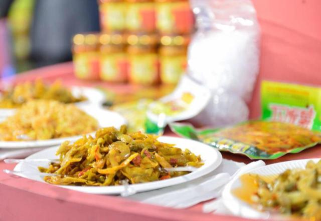 隔夜茶不仅有毒还致癌？这种说法从何而来？隔夜茶到底能不能喝？