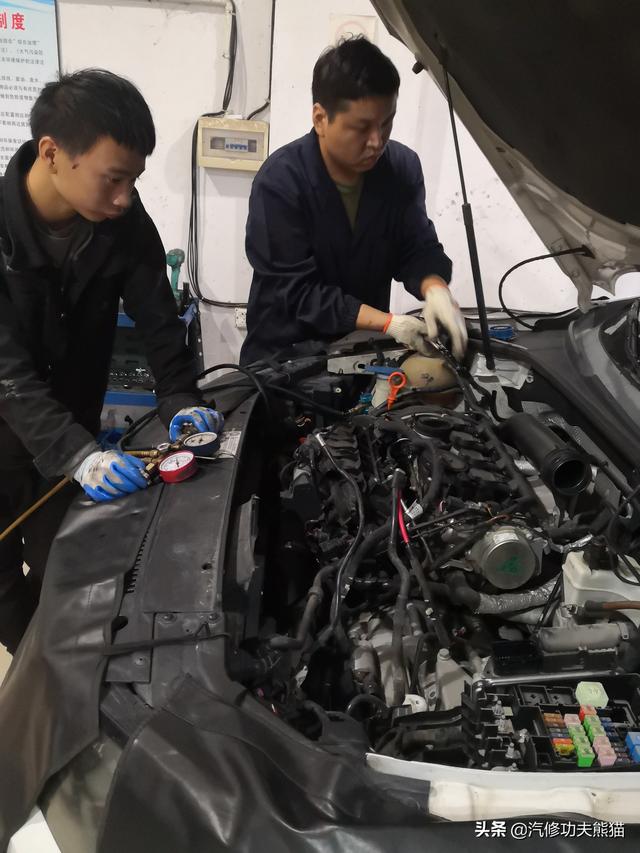 帕萨特1.8t烧机油怎么处理好(14款帕萨特1.8t烧机油解决方案)