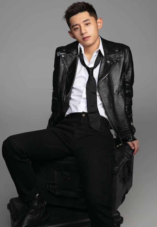 张继科的照片(张继科的照片大全)-星座梦城