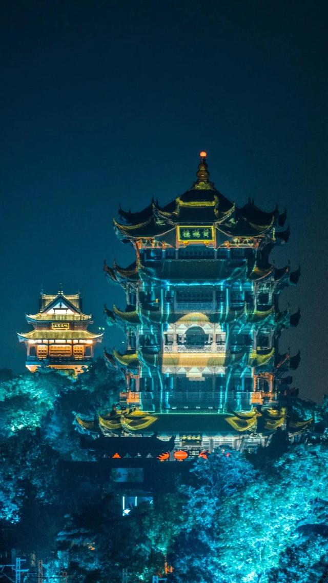 建筑工程广告颜色的搭配展图