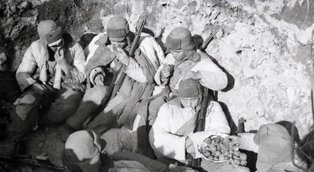 长津湖战役中，九兵团15万人，却只有5万件棉衣，到底为什么？